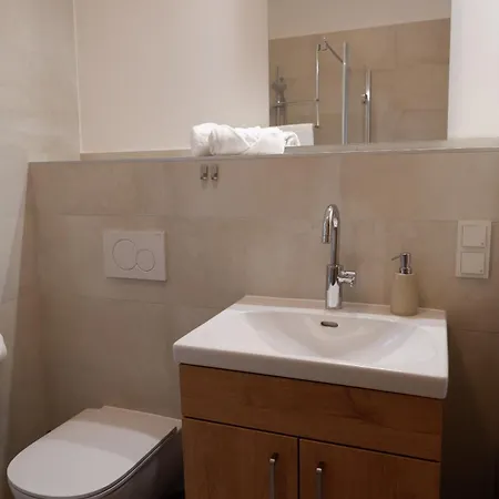 Heuriger Und Gaestezimmer Schmidt